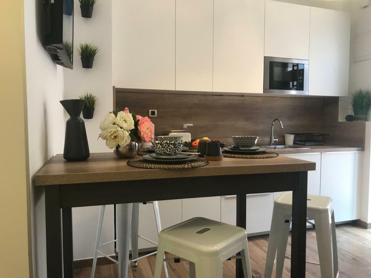 Arena Design Apartments With Free Private Parking And With A Terrace بولا المظهر الخارجي الصورة