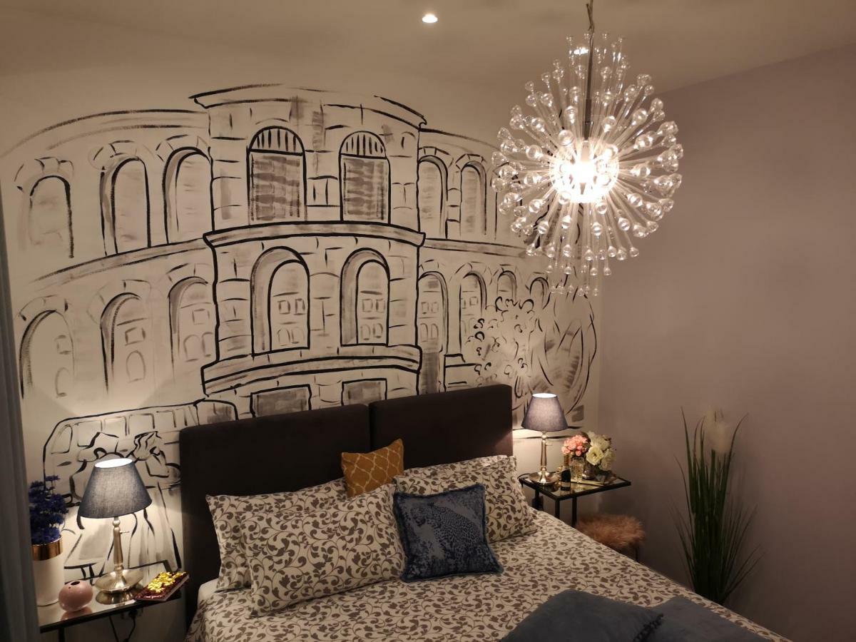 Arena Design Apartments With Free Private Parking And With A Terrace بولا المظهر الخارجي الصورة